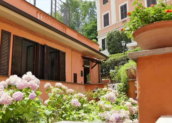 Дом отдыха Trastevere Hidden Garden